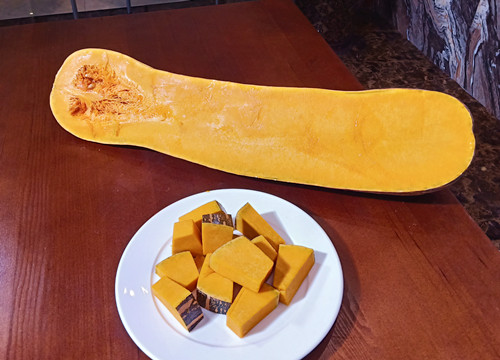知道最甜最面的南瓜品種嗎？盤點十種有營養(yǎng)的甜面南瓜...